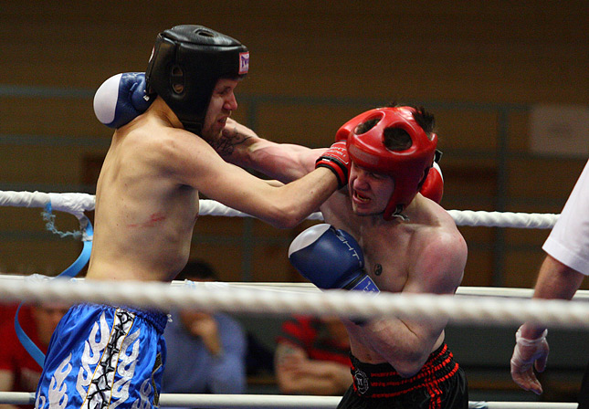 25.4.2010 - (Potkunyrkkeilyn SM-kisat)