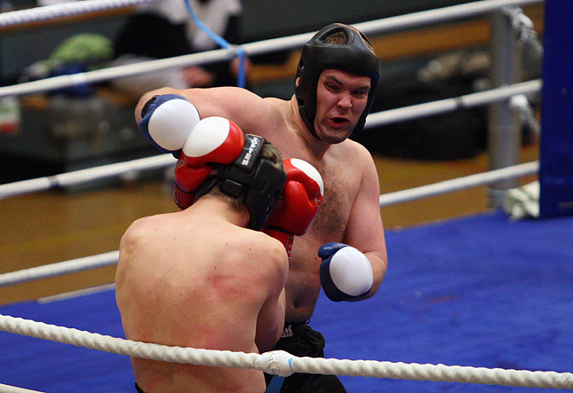 25.4.2010 - (Potkunyrkkeilyn SM-kisat)