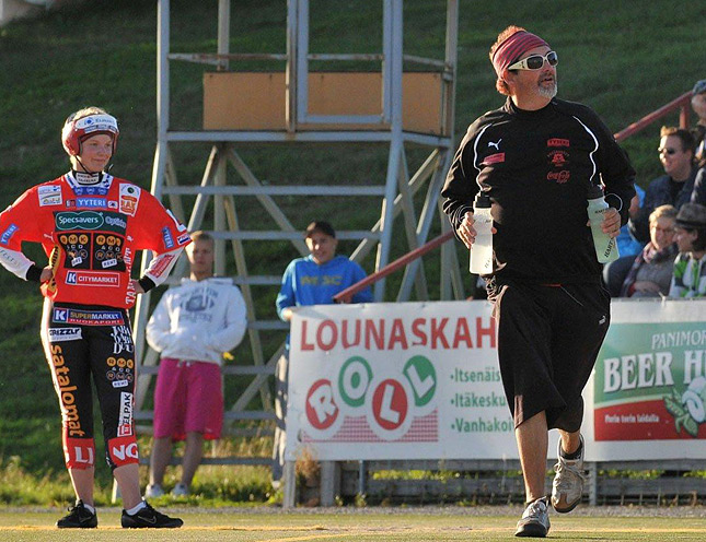 22.8.2010 - (Pesäkarhut N-Lappeenranta N)