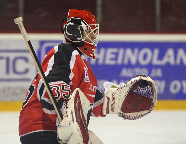 22.1.2011 - (Ässät A-Lukko A)