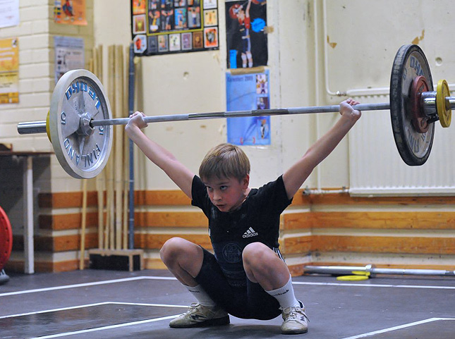 29.1.2011 - Painonnoston Lounais-Suomen piirinmestaruuskilpailut (juniorit)