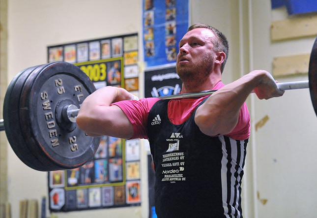 29.1.2011 - Painonnoston Lounais-Suomen piirinmestaruuskilpailut (aikuiset)