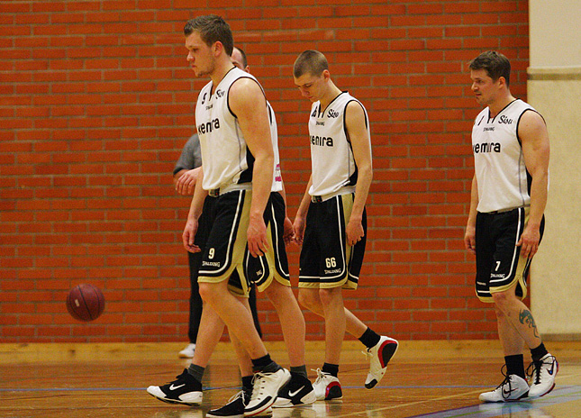 12.2.2011 - (BC Sisu-TaNMKY)