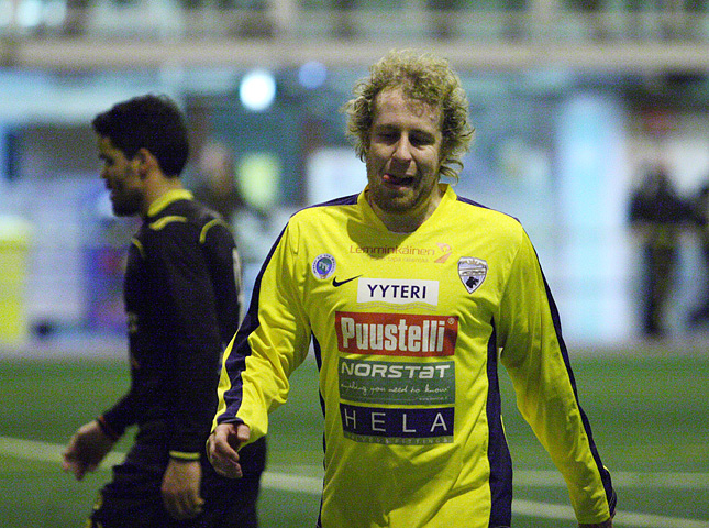 15.2.2011 - (FC PoPa-MuSa)