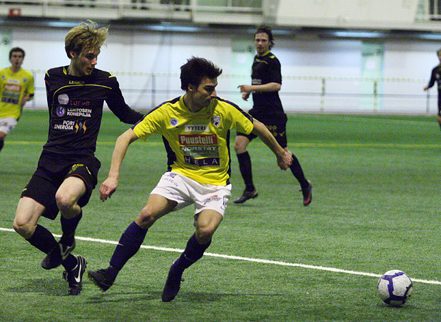 15.2.2011 - (FC PoPa-MuSa)