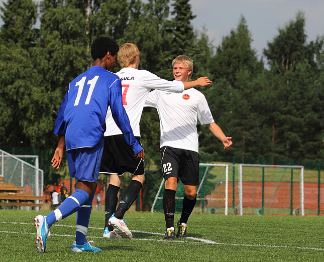 30.7.2011 - (PK-KU - VIFK)