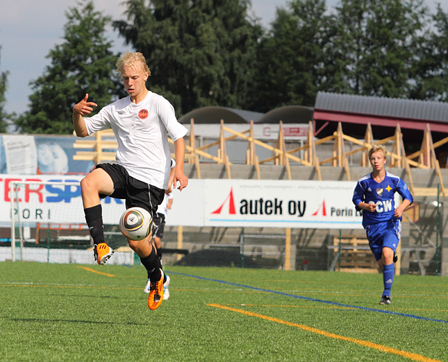 30.7.2011 - (PK-KU - VIFK)