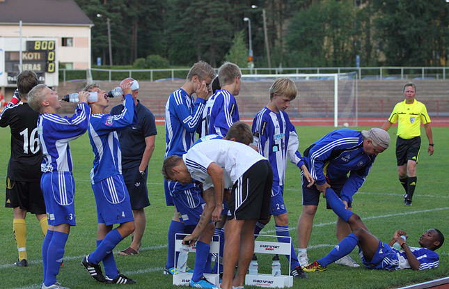 30.7.2011 - (FC Jazz-HJK)