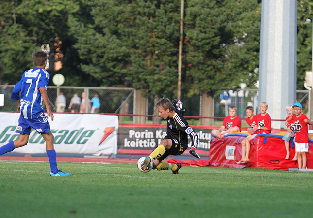 30.7.2011 - (FC Jazz-HJK)