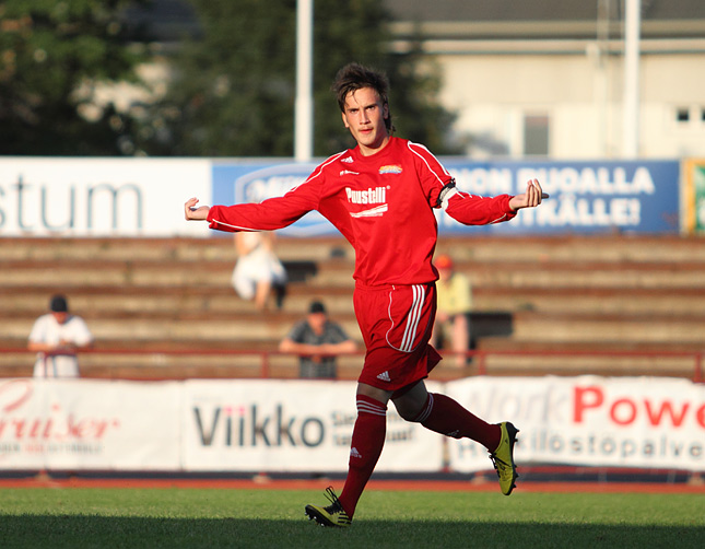 30.7.2011 - (FC Jazz-HJK)