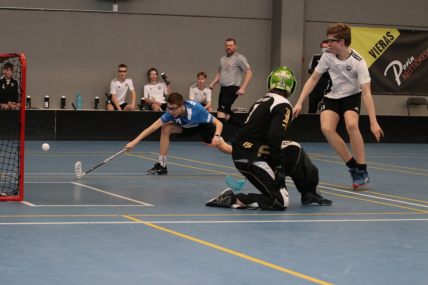 12.2.2022 - (Karhut P15-TPS P15)