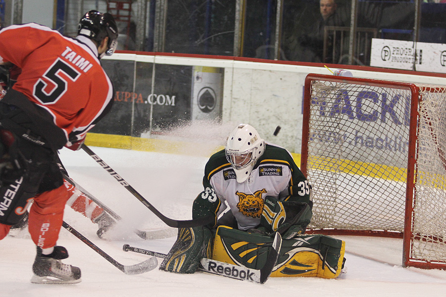 15.8.2012 - (Ässät A-Ilves A)