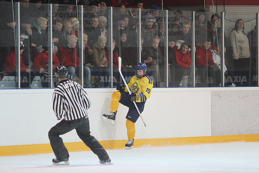 11.3.2013 - (Ässät B-Lukko B)