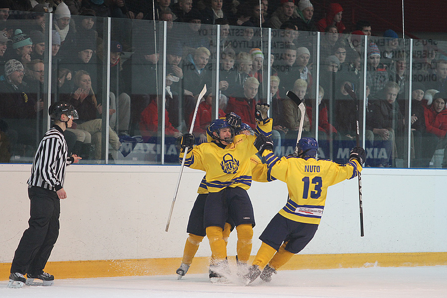 11.3.2013 - (Ässät B-Lukko B)