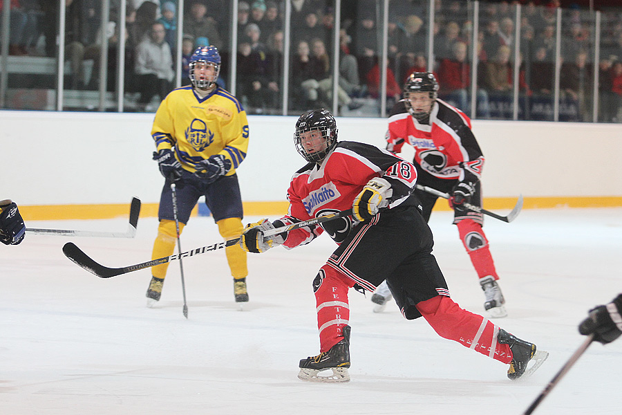 11.3.2013 - (Ässät B-Lukko B)