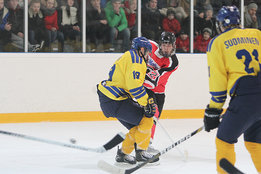 11.3.2013 - (Ässät B-Lukko B)
