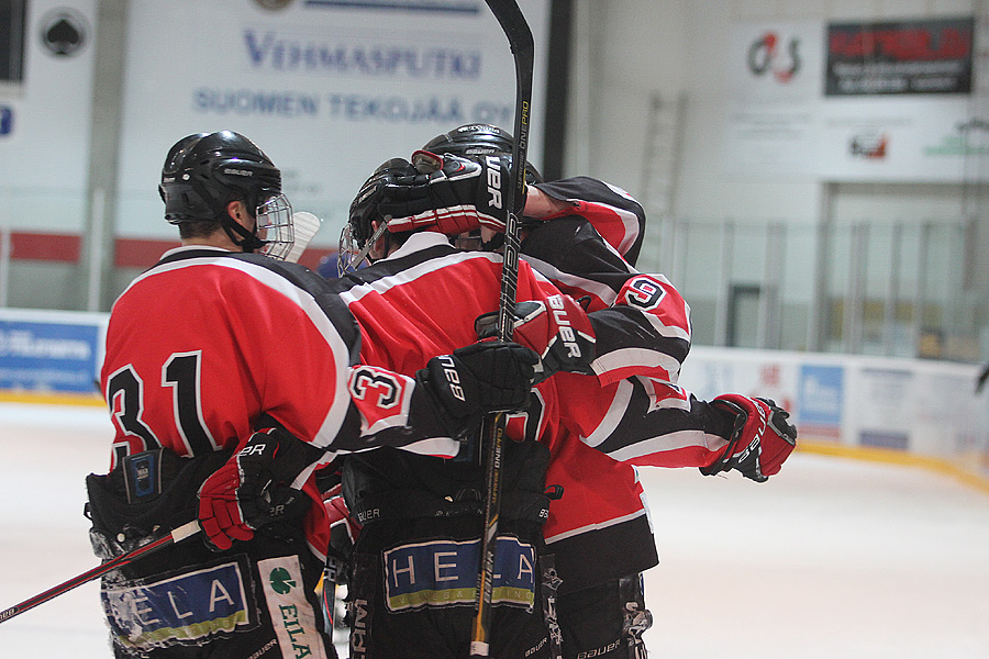 11.3.2013 - (Ässät B-Lukko B)