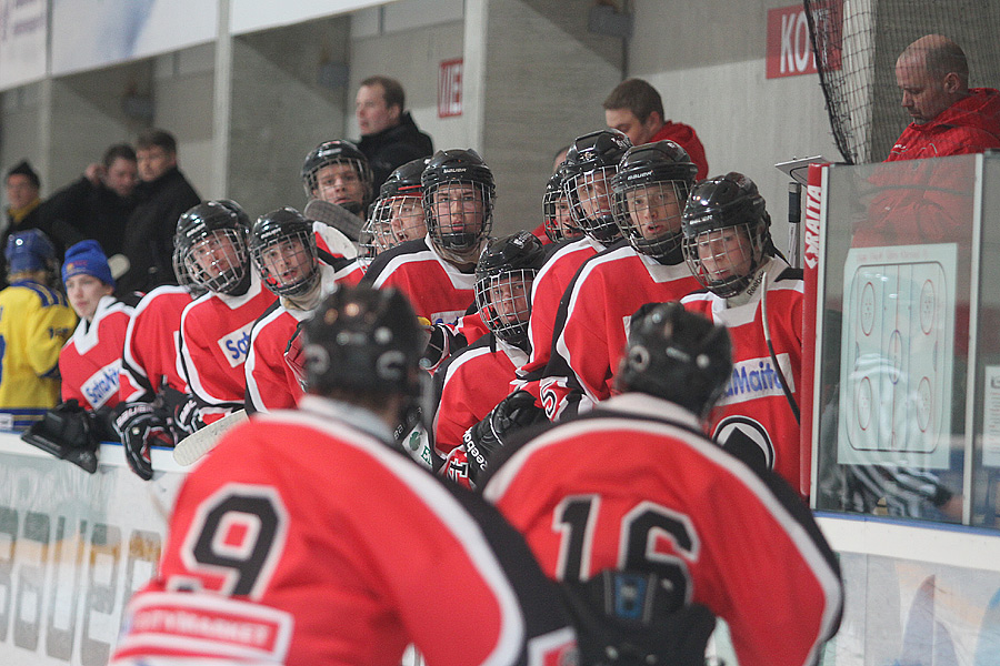 11.3.2013 - (Ässät B-Lukko B)