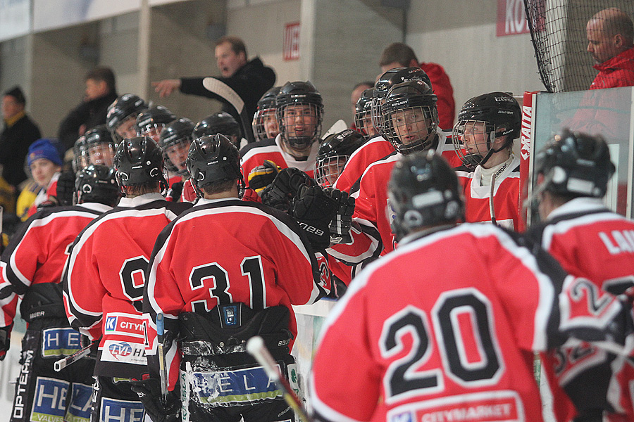11.3.2013 - (Ässät B-Lukko B)
