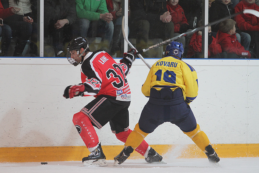 11.3.2013 - (Ässät B-Lukko B)