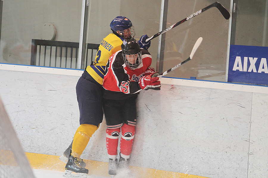 11.3.2013 - (Ässät B-Lukko B)