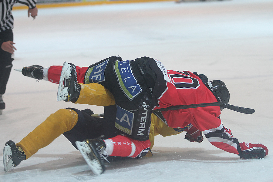 11.3.2013 - (Ässät B-Lukko B)