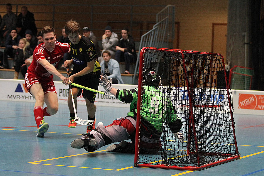 19.10.2015 - (FBT Pitu-Indians)