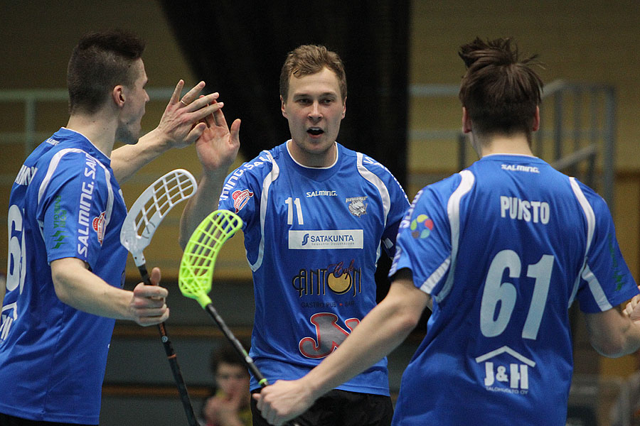 2.12.2015 - (Karhut-SBS Wirmo)