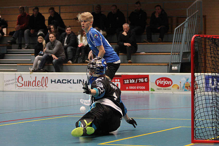 2.12.2015 - (Karhut-SBS Wirmo)