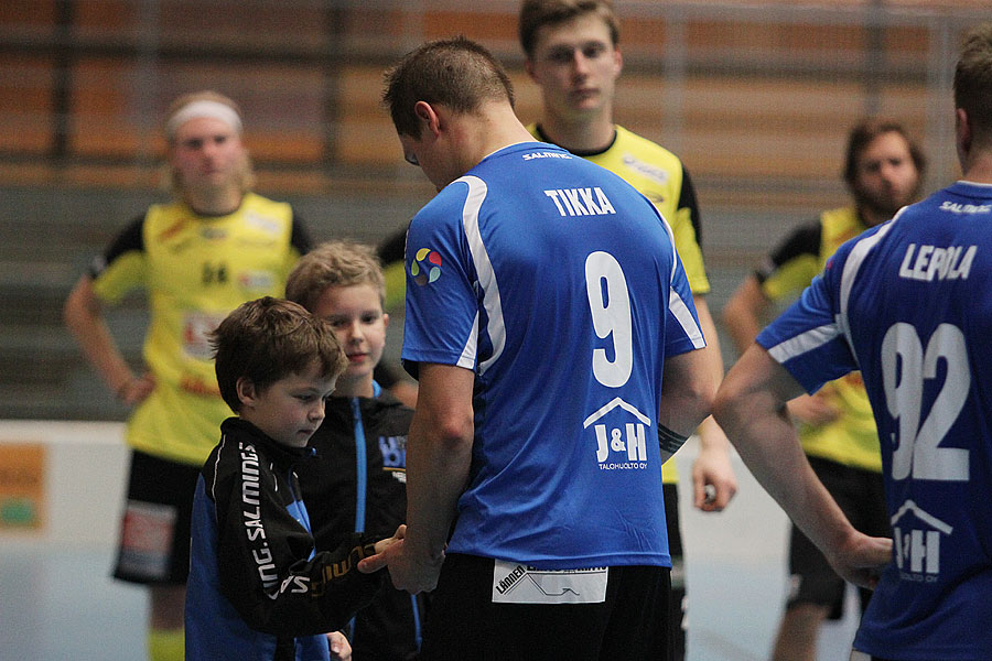 2.12.2015 - (Karhut-SBS Wirmo)