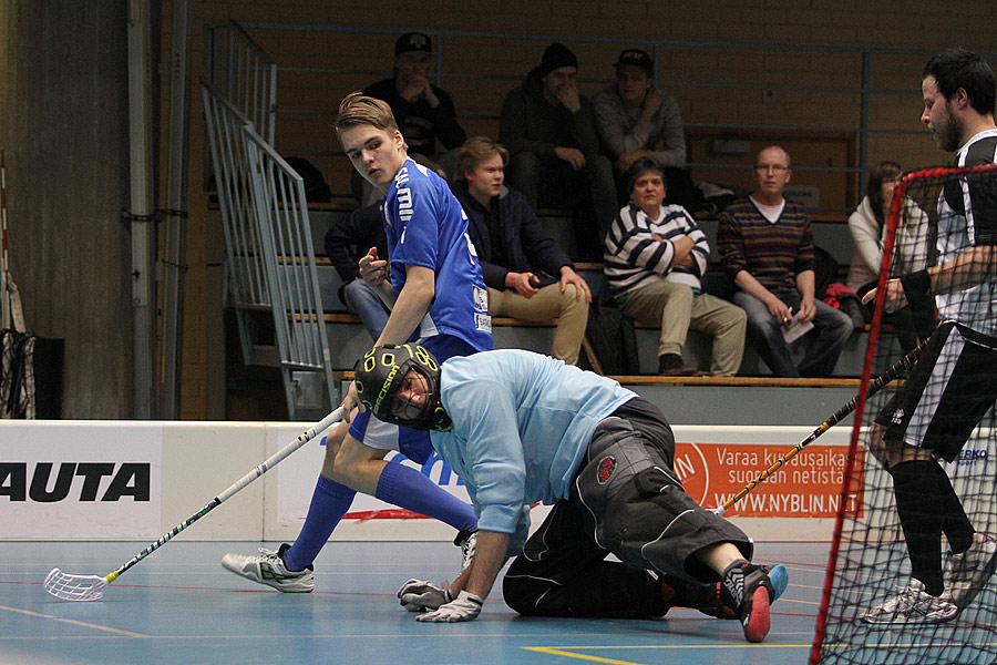 10.3.2015 - (Karhut-AFC Hirvensalo)