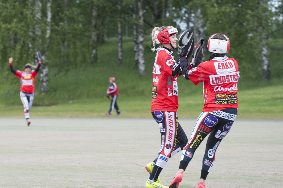 06.06.2015 - (Pesäkarhut N - KaMa N)