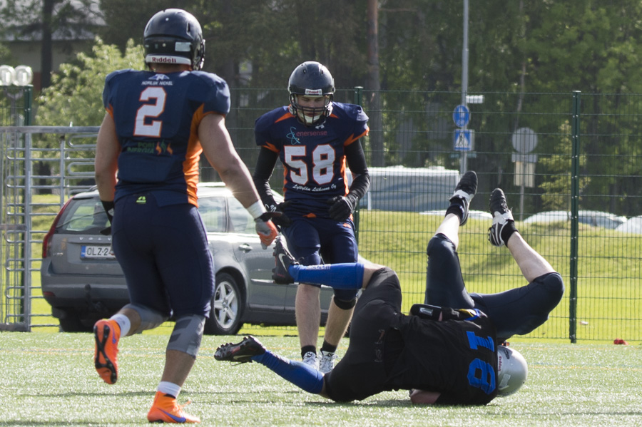 7.6.2015 - (Bears-Lions)