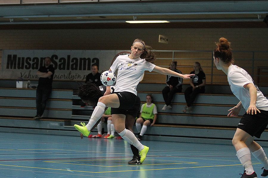 3.12.2017 - (MuSaFutsal N-Riemu N)