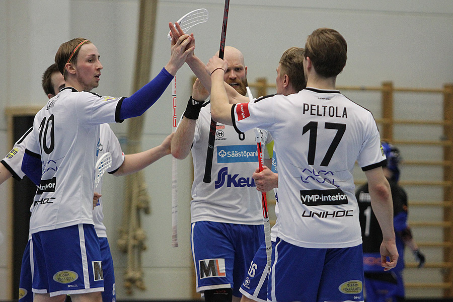 3.4.2017 - (SalBa-Karhut)