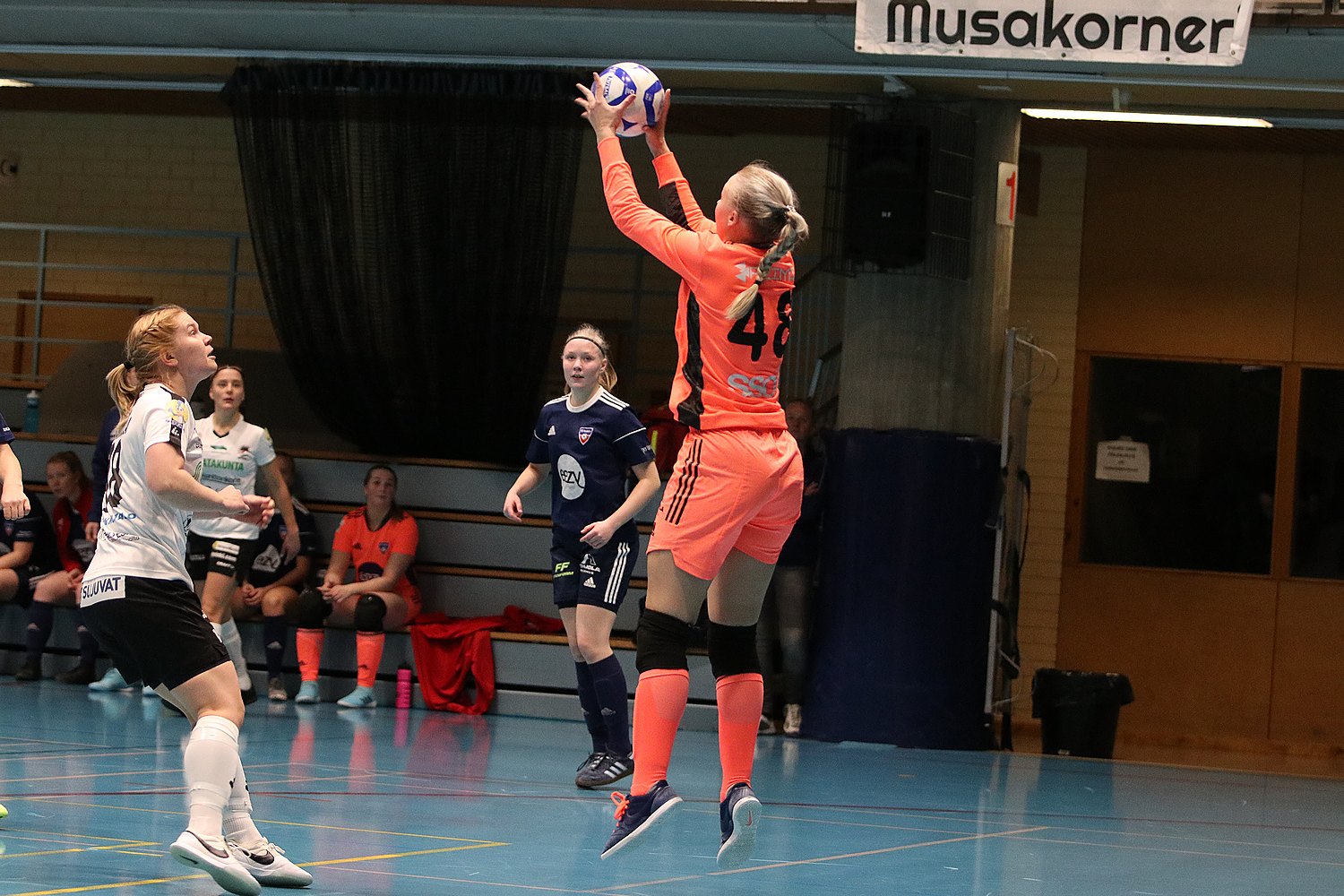 27.11.2021 - (MuSa N-FC Halikko N)
