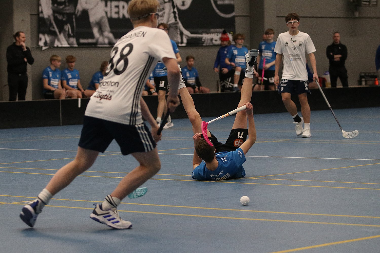 4.1.2024 - (Karhut P17-Nokian KrP Sininen P17)