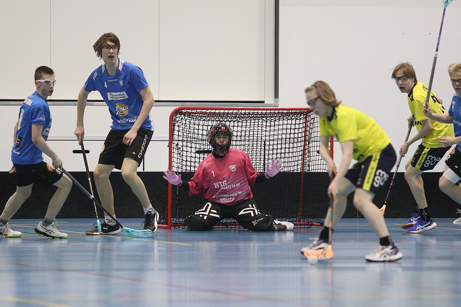 13.4.2024 - (Karhut P16-Merikoski SBT P16)