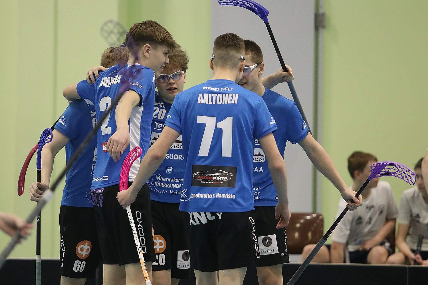 6.4.2024 - (Karhut P17-Nokian KrP Sininen P17))