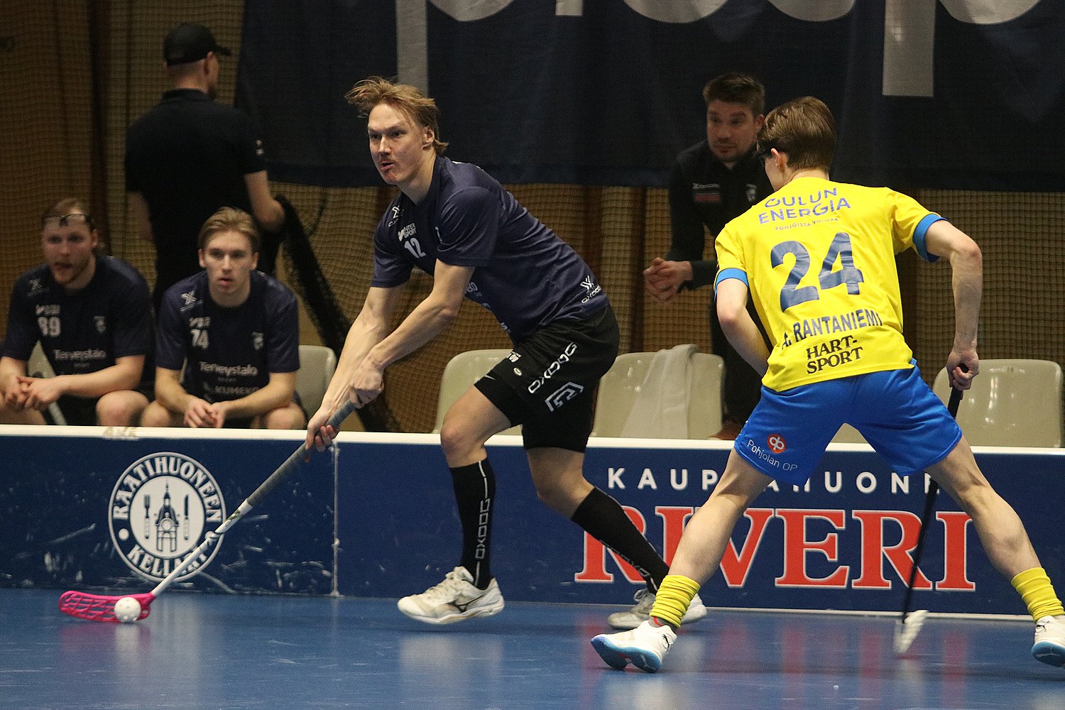 13.4.2025 - (Karhut-OLS)