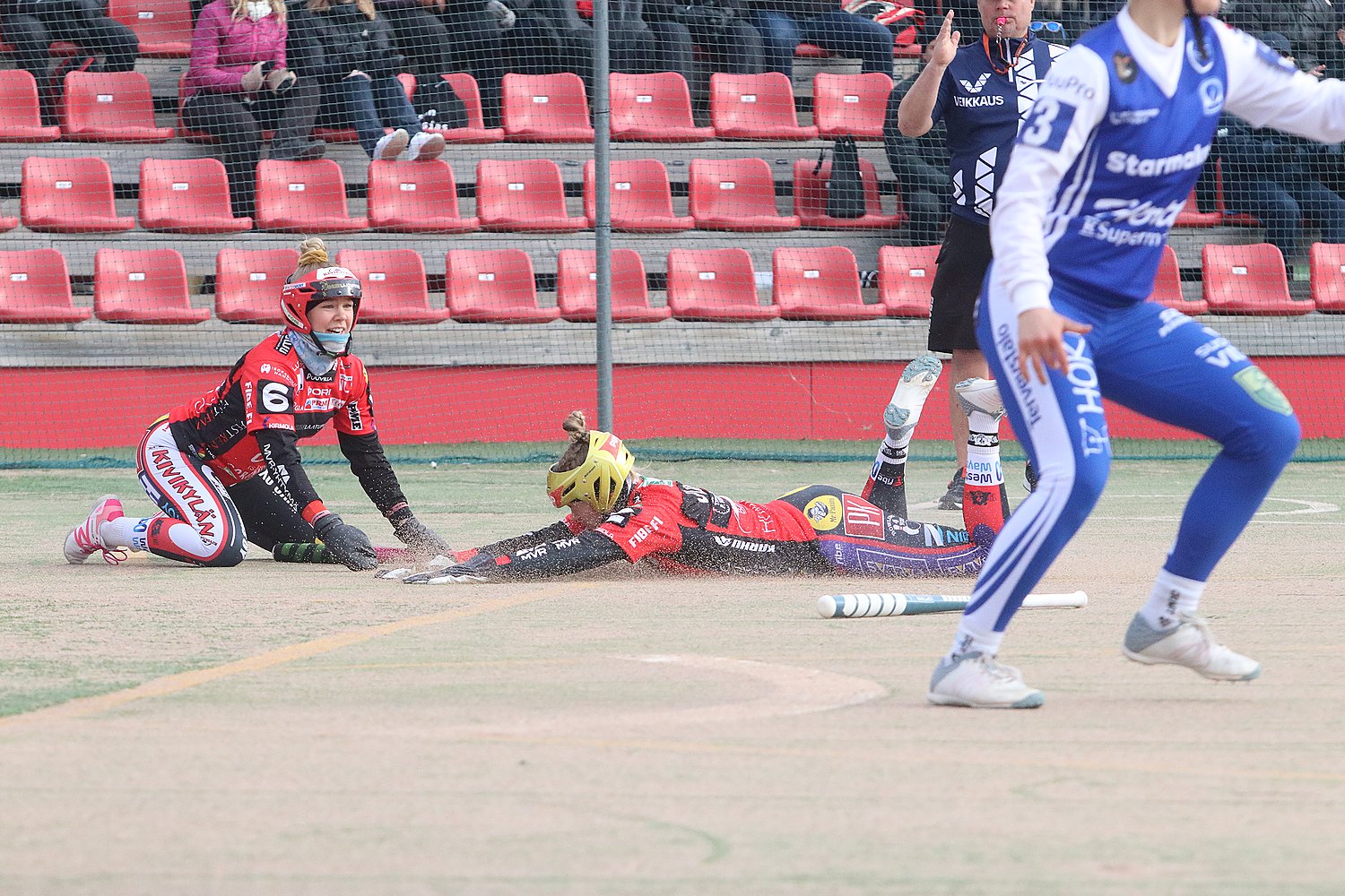 9.5.2025 - (Pesäkarhut N-Roihuttaret N)