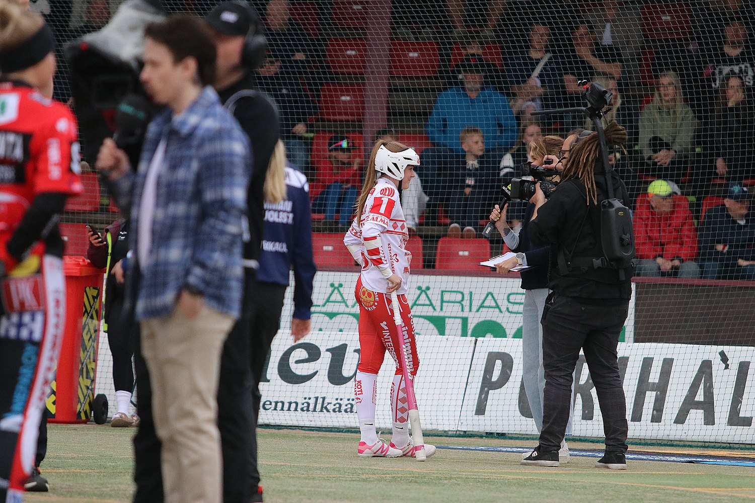 6.6.2025 - (Pesäkarhut N-Jussittaret N)