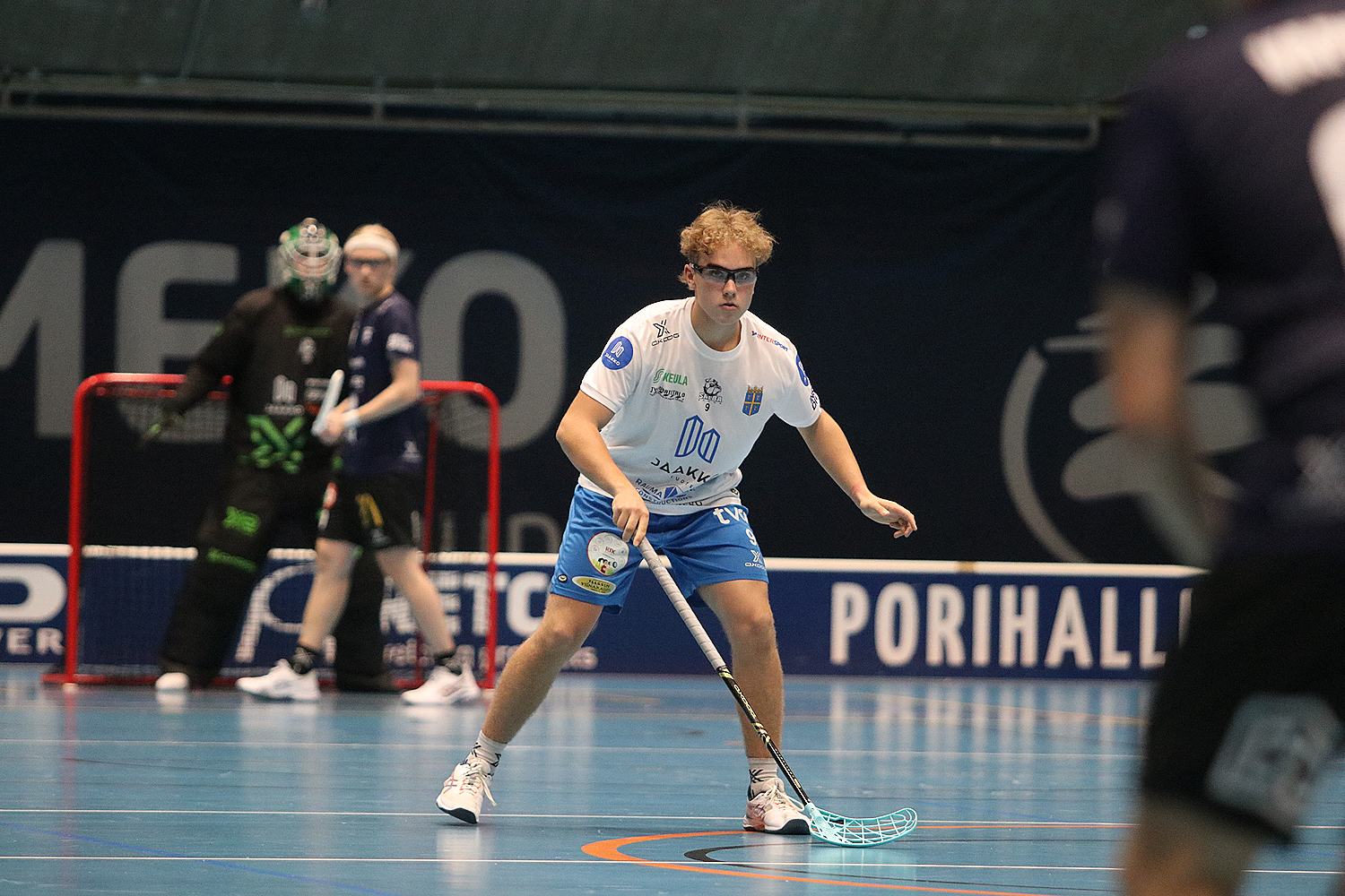 17.9.2025 - (Karhut-SalBa)