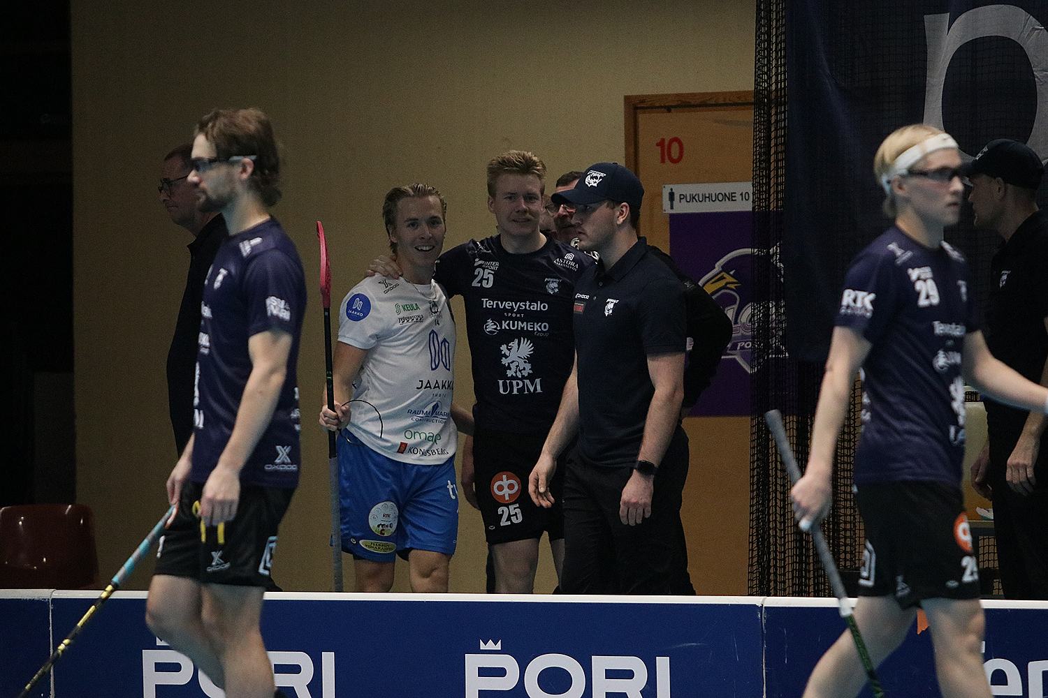 17.9.2025 - (Karhut-SalBa)