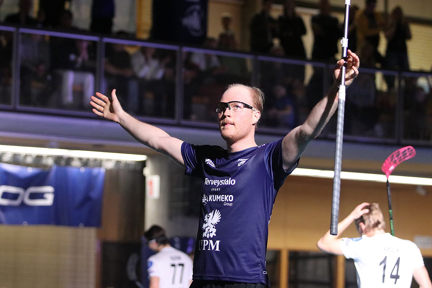 17.9.2025 - (Karhut-SalBa)