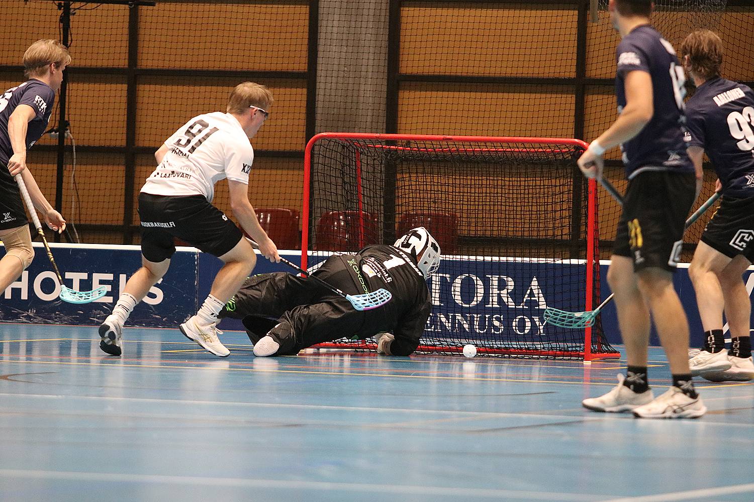 28.9.2025 - (Karhut-SB Vantaa)
