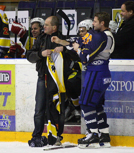 19.12.2009 - (Eepi All-Stars-Pietarinkadun Oilers)