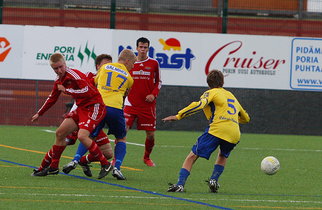 29.7.2010 - (FC Jazz A-Pallo-Iirot A)