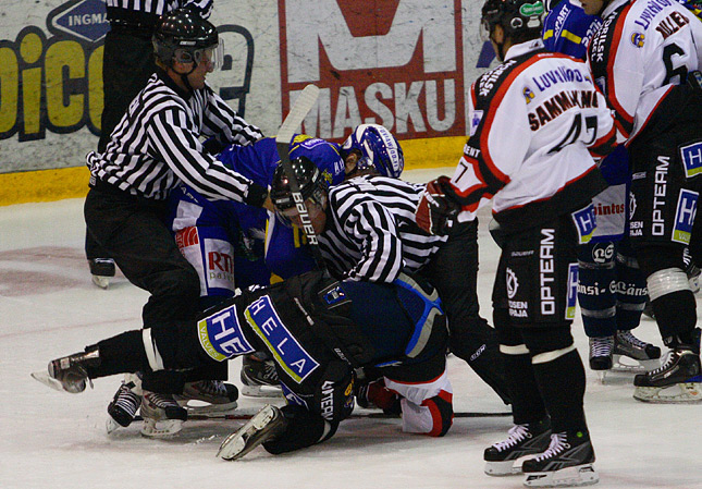 6.8.2010 - (Lukko-Ässät)