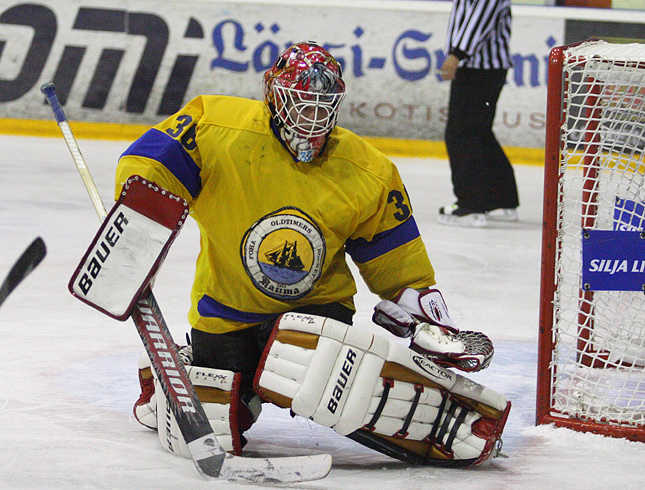 8.1.2011 - (Lukko Alumni-TPS Alumni)